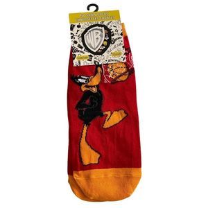 Women's Size 9-11 No Show Socks - Warner Bros Looney Tunes Daffy Duck Basketball